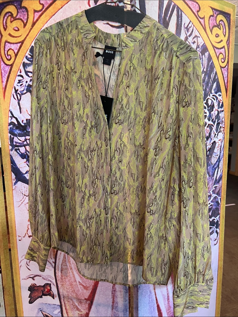 NWT Hugo Boss Snake Print Silk Blend Blouse | Chartreuse & Blush | Size 38